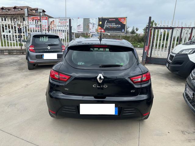 RENAULT Clio usata, con Alzacristalli elettrici