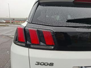 PEUGEOT 3008 usata, con Controllo elettronico della corsia