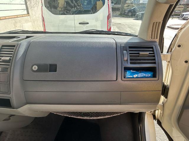 VOLKSWAGEN Transporter usata, con Specchietti laterali elettrici
