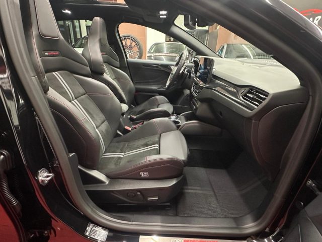 FORD Focus usata, con Chiusura centralizzata