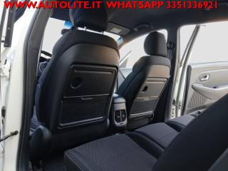 KIA Carens usata, con Controllo elettronico della corsia