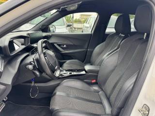PEUGEOT 2008 usata, con Lettore CD