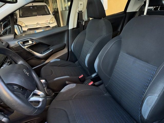 PEUGEOT 208 usata, con Climatizzatore