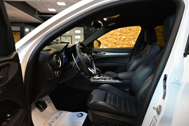 ALFA ROMEO Stelvio usata 24