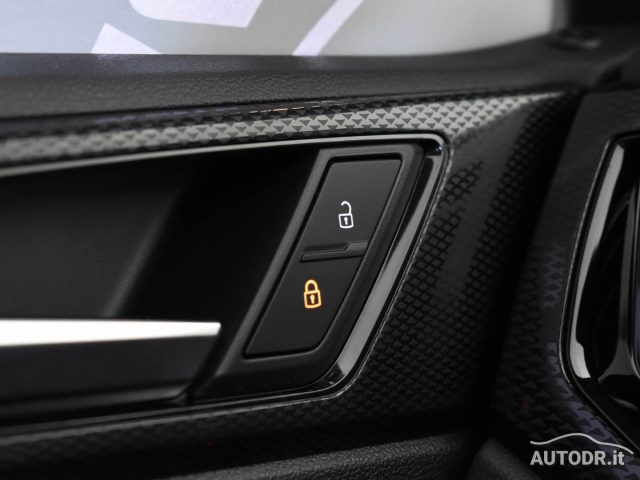 VOLKSWAGEN Polo usata, con Volante multifunzione