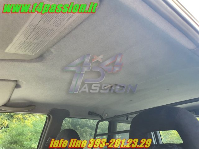 NISSAN Terrano II usata 18