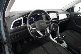 VOLKSWAGEN T-Roc usata, con Autoradio