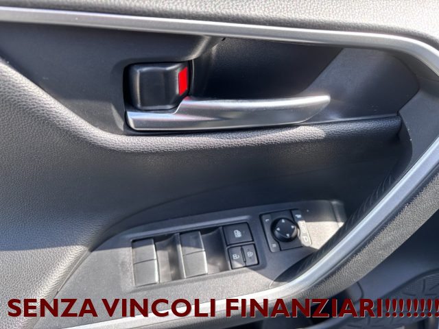 TOYOTA RAV 4 MY23 usata, con Fendinebbia