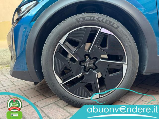 PEUGEOT 408 usata, con USB