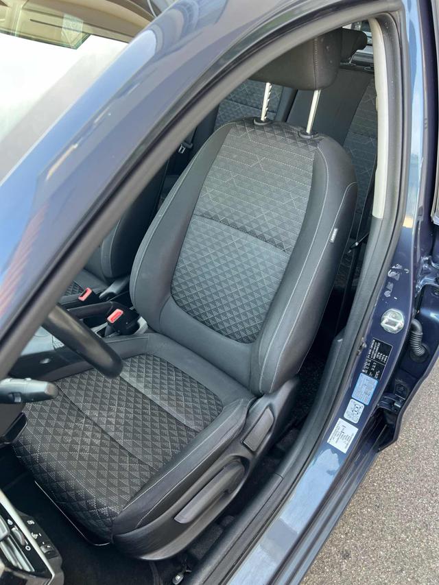 KIA Rio usata, con ESP