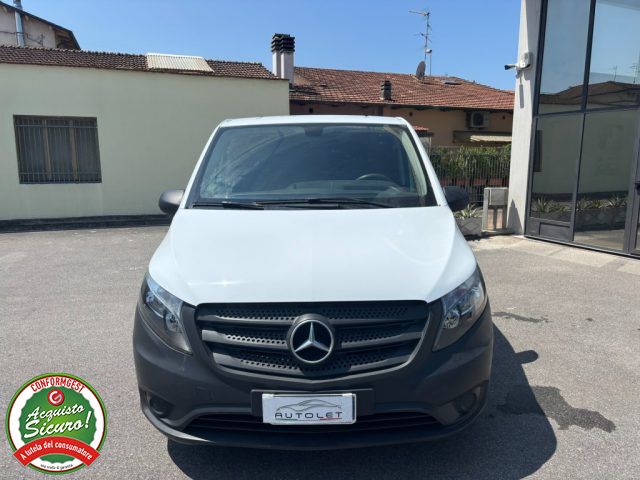 MERCEDES-BENZ Vito usata, con Airbag