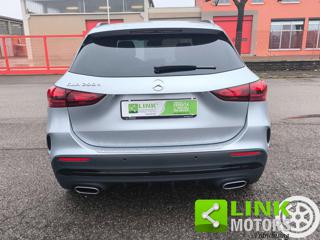 MERCEDES-BENZ GLA 200 usata, con Fendinebbia