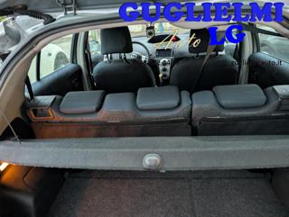 TOYOTA Yaris usata 22