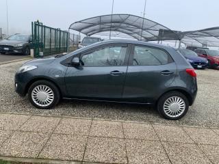 MAZDA 2 usata, con Climatizzatore