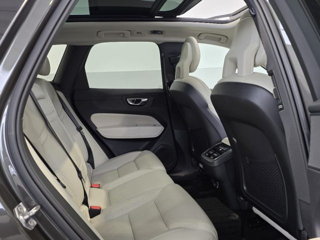 VOLVO XC60 usata, con Sensore di pioggia