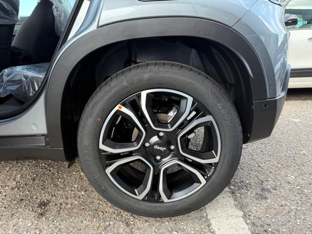 JEEP Avenger usata, con MP3