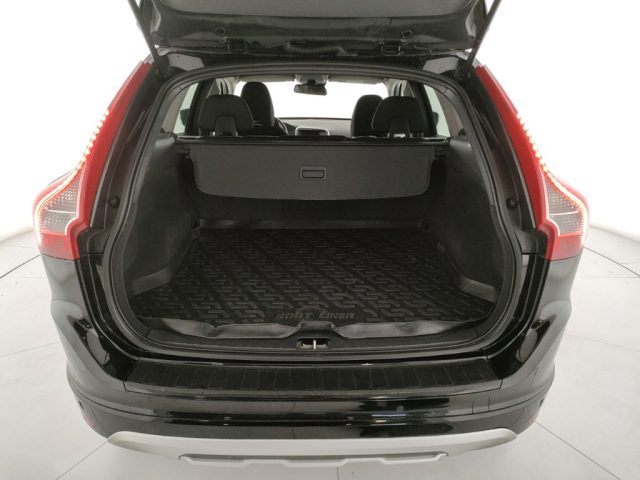 VOLVO XC60 usata, con Vetri oscurati