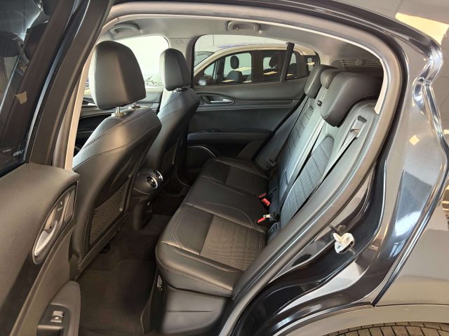 ALFA ROMEO Stelvio usata, con Chiusura centralizzata