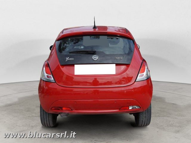 LANCIA Ypsilon usata, con Autoradio