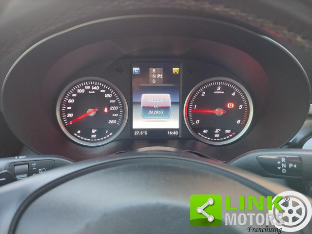 MERCEDES-BENZ C 220 usata 24