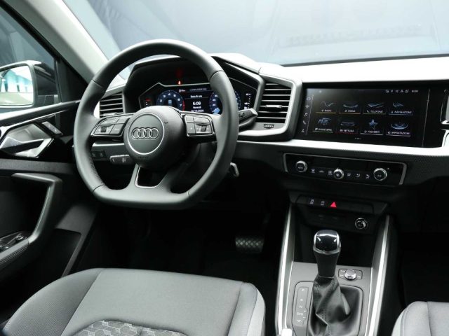 AUDI A1 usata, con Autoradio
