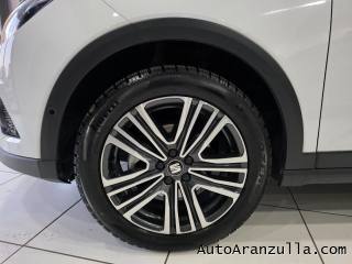 SEAT Arona usata, con Luci diurne LED