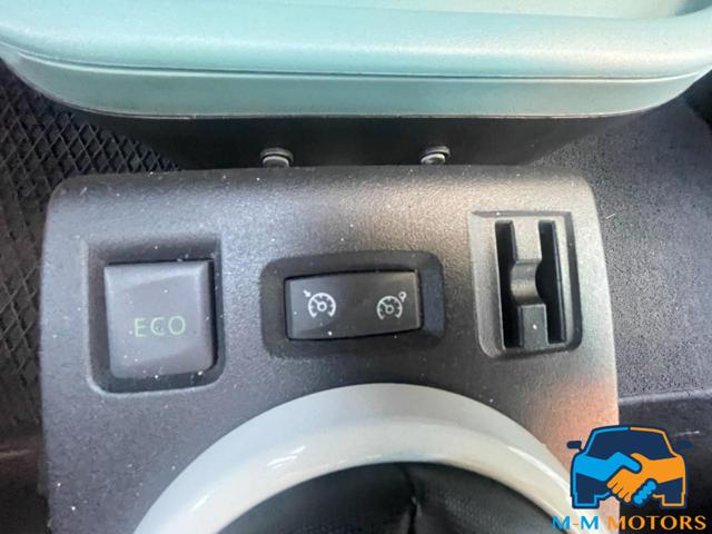 RENAULT Twingo usata, con Sistema di navigazione