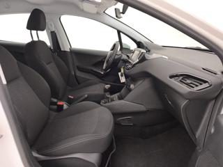 PEUGEOT 208 usata, con Apple CarPlay