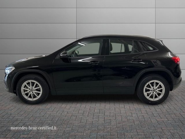 MERCEDES-BENZ GLA 200 usata, con Autoradio