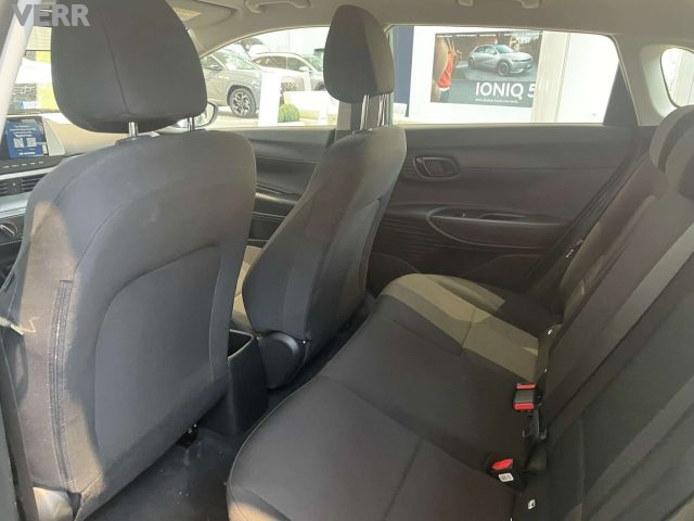 HYUNDAI i20 usata, con Climatizzatore