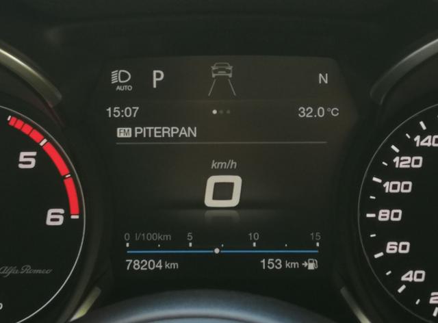 ALFA ROMEO Stelvio usata, con Fari Xenon