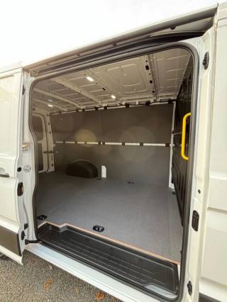 VOLKSWAGEN Crafter usata, con Chiusura centralizzata