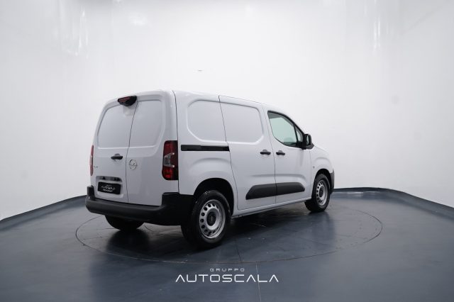 OPEL Combo usata, con Cruise Control
