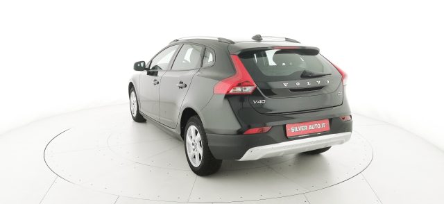 VOLVO V40 Cross Country usata 32