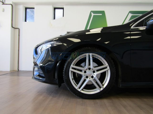 MERCEDES-BENZ A 180 usata, con Alzacristalli elettrici