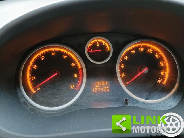 OPEL Corsa usata, con ESP