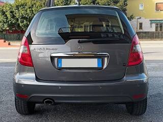 MERCEDES-BENZ A 150 usata 44