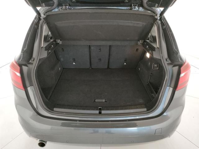 BMW 216 usata, con Bluetooth