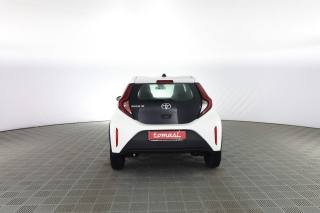 TOYOTA Aygo X usata 4