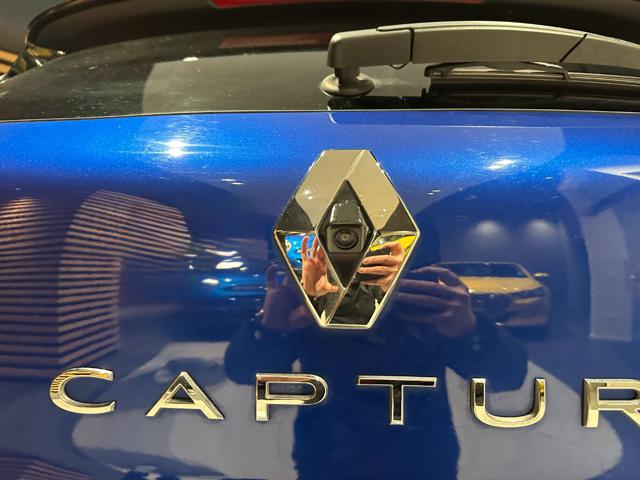 RENAULT Captur usata, con Interni in pelle