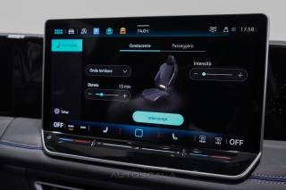VOLKSWAGEN Tiguan usata, con Volante in pelle