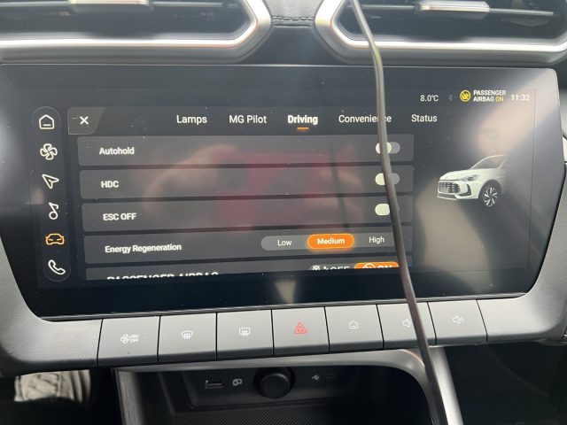 MG ZS usata, con Specchietti laterali elettrici