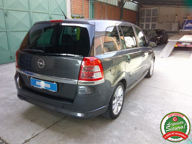 OPEL Zafira usata, con Autoradio
