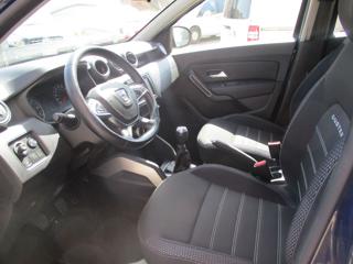 DACIA Duster usata, con Touch screen