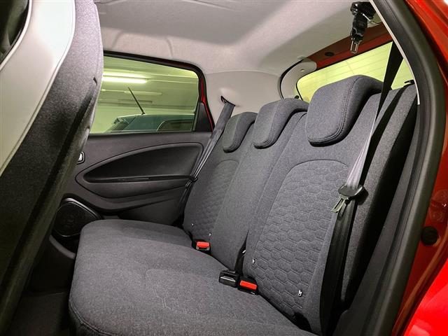 RENAULT ZOE usata 11