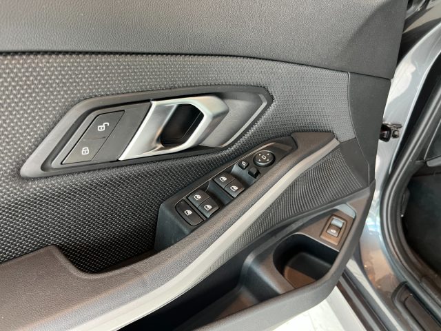 BMW 318 usata, con Cruise Control