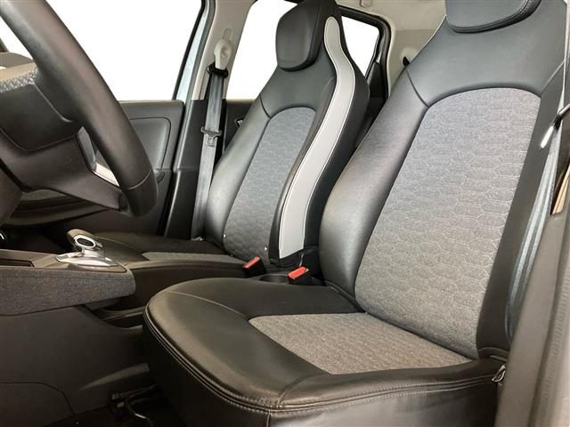 RENAULT ZOE usata, con Controllo automatico clima