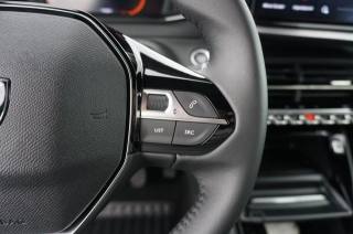 PEUGEOT 2008 usata, con Fari LED