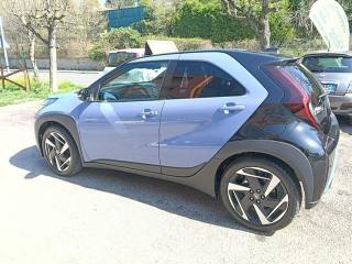TOYOTA Aygo X usata, con Autoradio
