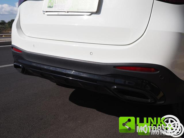 MERCEDES-BENZ GLC 300 usata 23